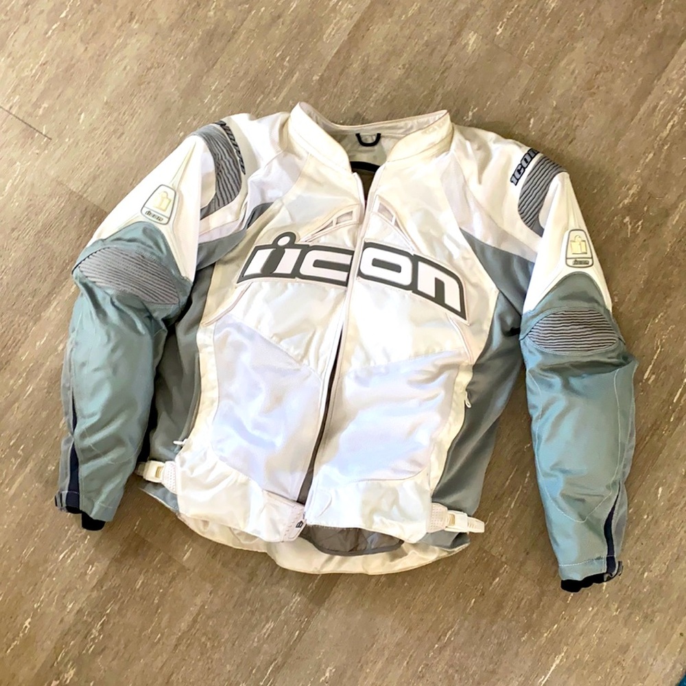 Icon contra Moto Jacket Size L